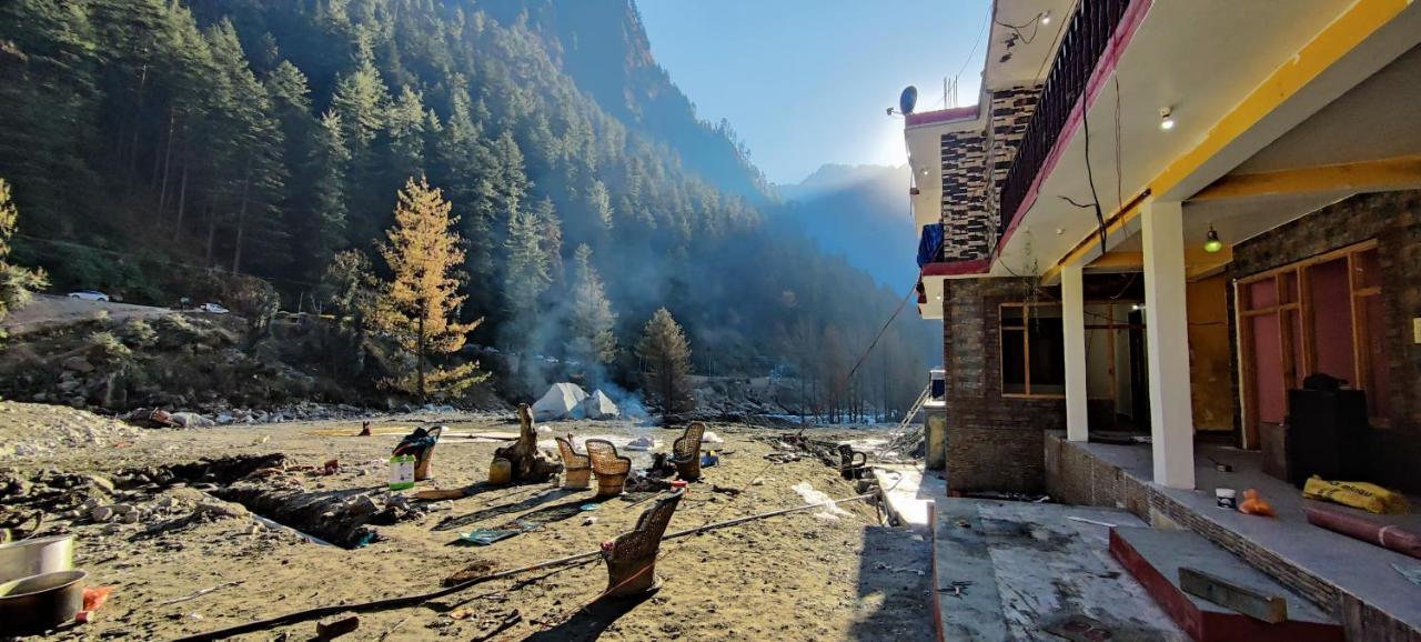 River Stone Cottages & Guest House Kasol Bagian luar foto